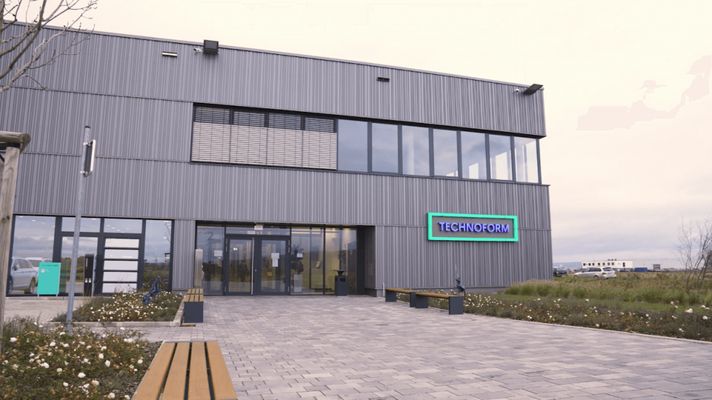 Modernisierte Fenster in einem Bürogebäude